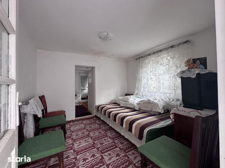 Casă cu 3 camere cu Teren 790 Mp în Doicești