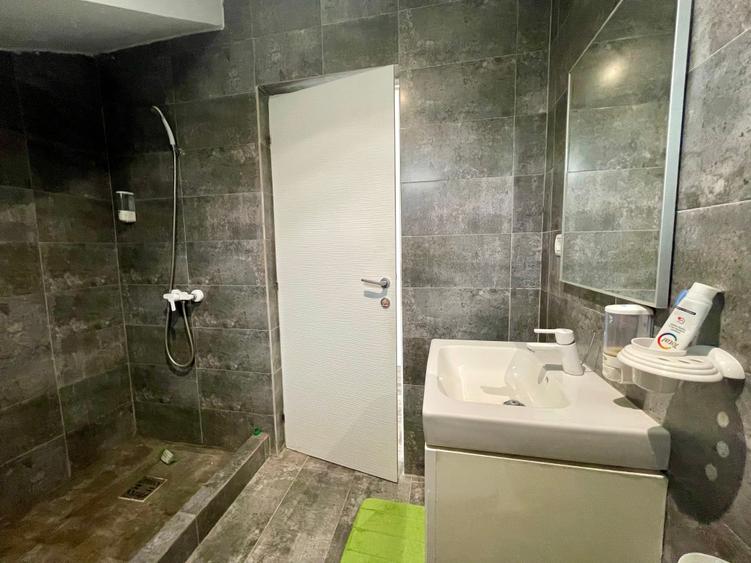 Casă cu 4 camere cu Teren 480 Mp în Horpaz