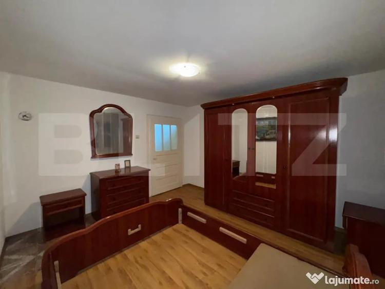 Casă cu 4 camere cu Teren 5594 Mp în Central