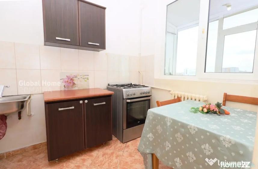 Apartament cu 2 camere semidecomandat în 1 Mai