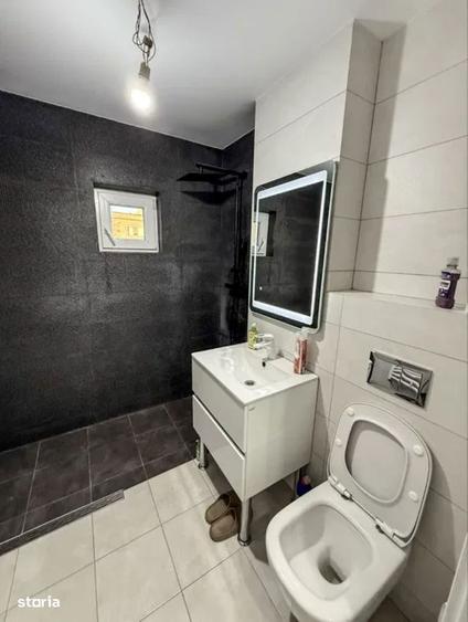 Apartament cu 2 camere decomandat în Micro 17