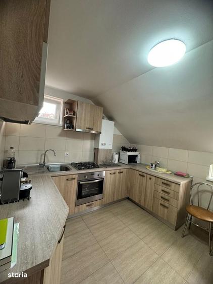 Casă cu 4 camere cu Teren 710 Mp în Central