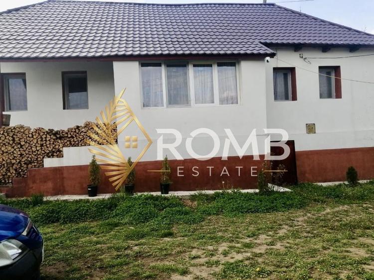 Casă individuală cu 3 camere cu Teren 900 Mp în Sânmihaiu Almașului