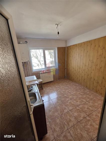 Apartament cu 3 camere în Hipodrom