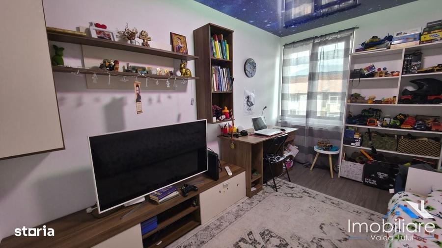 Apartament cu 4 camere în Central