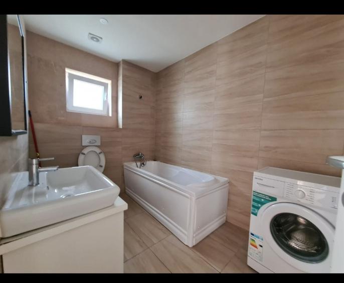 Apartament cu 2 camere decomandat în Ștefăneștii de Jos