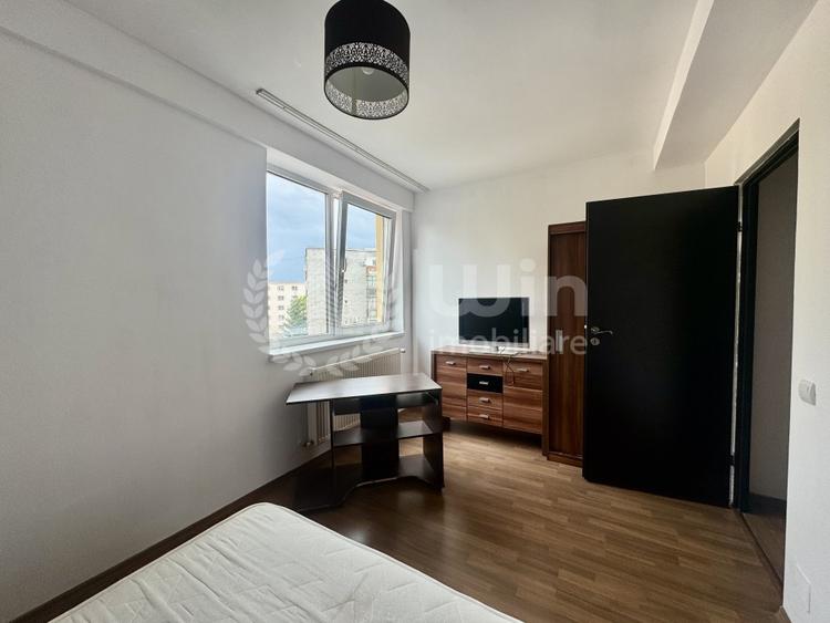 Apartament cu 3 camere decomandat, mobilat în Mărăști