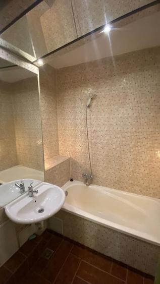 Apartament cu 2 camere decomandat, mobilat în Calea Călărașilor