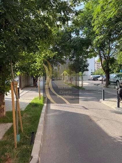 Apartament cu 2 camere semidecomandat în Grozăvești