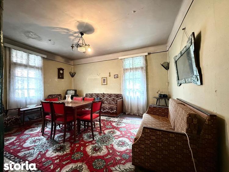 Apartament cu 3 camere decomandat în Furnica