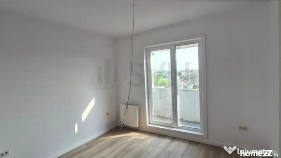 Apartament cu 4 camere decomandat în Lacul Morii