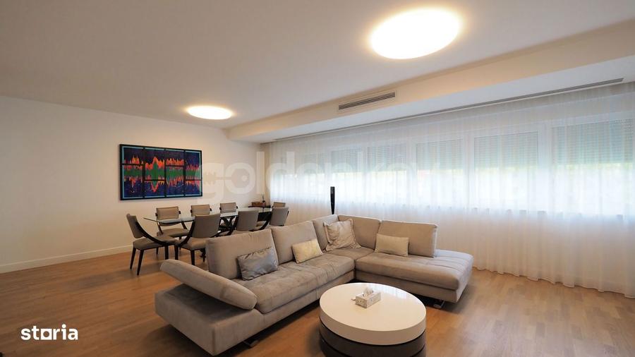 Apartament cu 5 camere, mobilat în Băneasa