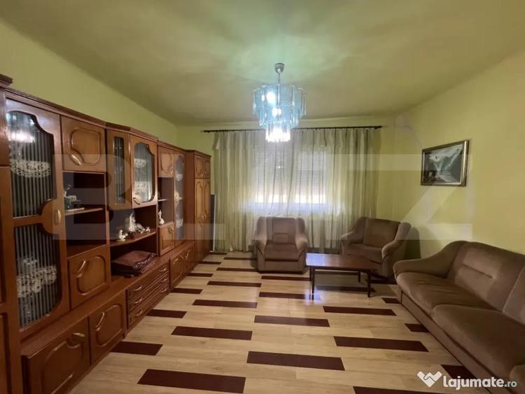Casă cu 4 camere cu Teren 1000 Mp în Voiniceni
