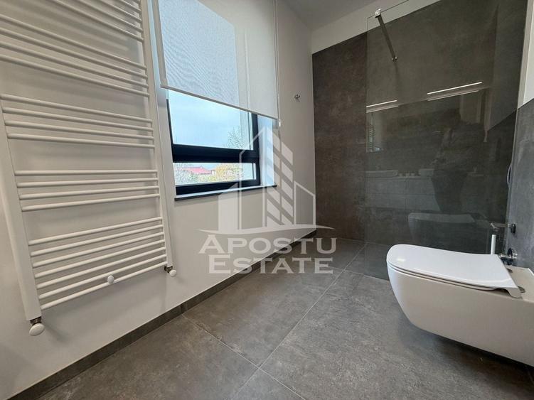 Apartament cu 2 camere semidecomandat, mobilat în Dumbrăvița