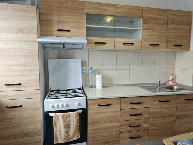 Apartament cu 2 camere decomandat în Dacia