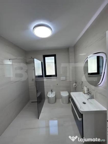 Casă cu 6 camere cu Teren 400 Mp în Rădăuți