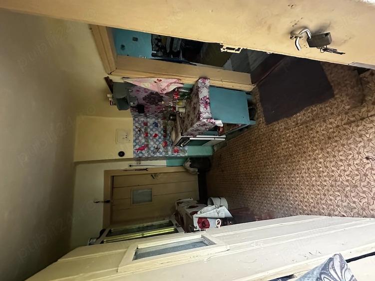 Casă cu 3 camere cu Teren 1300 Mp în Tudor Vladimirescu