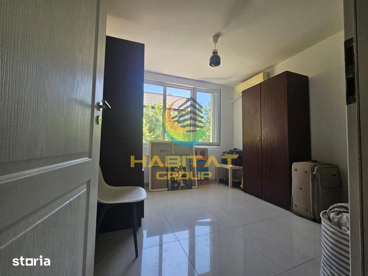 Apartament cu 4 camere decomandat în Berceni