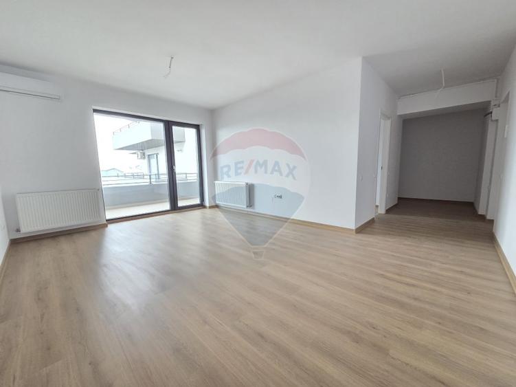Apartament cu 2 camere decomandat în Obor