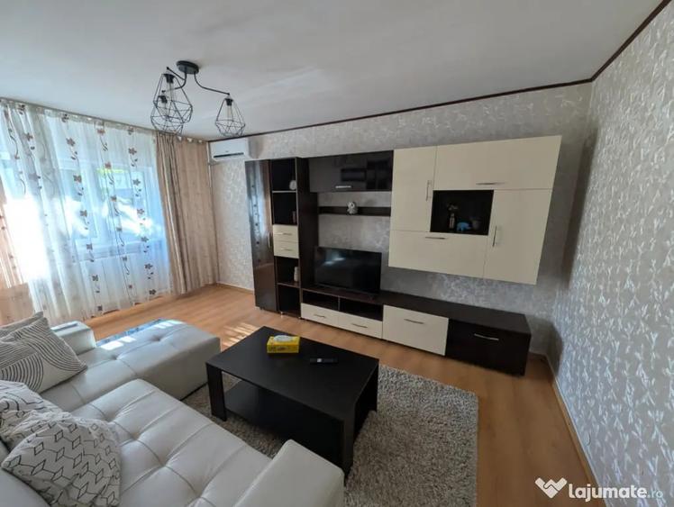 Apartament cu 2 camere decomandat în George Enescu