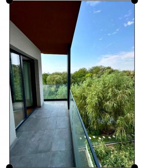 Apartament cu 2 camere decomandat în Băneasa