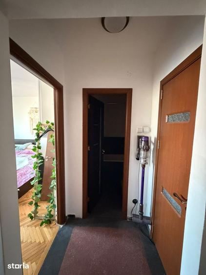 Apartament cu 2 camere semidecomandat în Floreasca