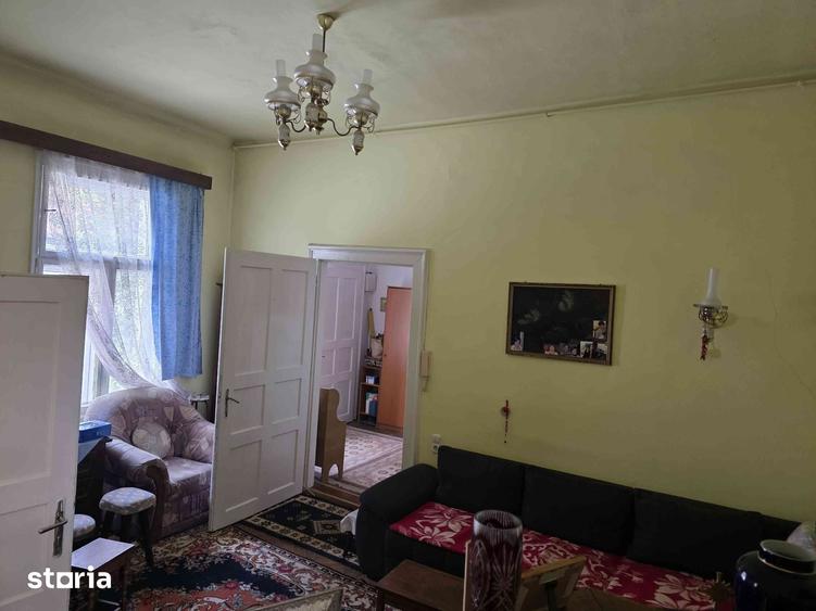 Apartament 2 camere, beci si garaj centru istoric Brasov - 13