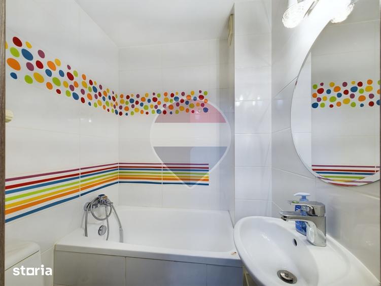 Apartament cu 3 camere în Vitan