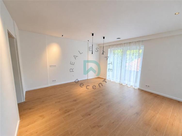 Casă individuală cu 3 camere cu Teren 280 Mp în Central