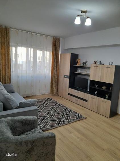 Inchiriez apartament 2 camere Micalaca - 1