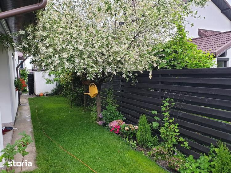 Casă cu 4 camere cu Teren 235 Mp în Corbeanca