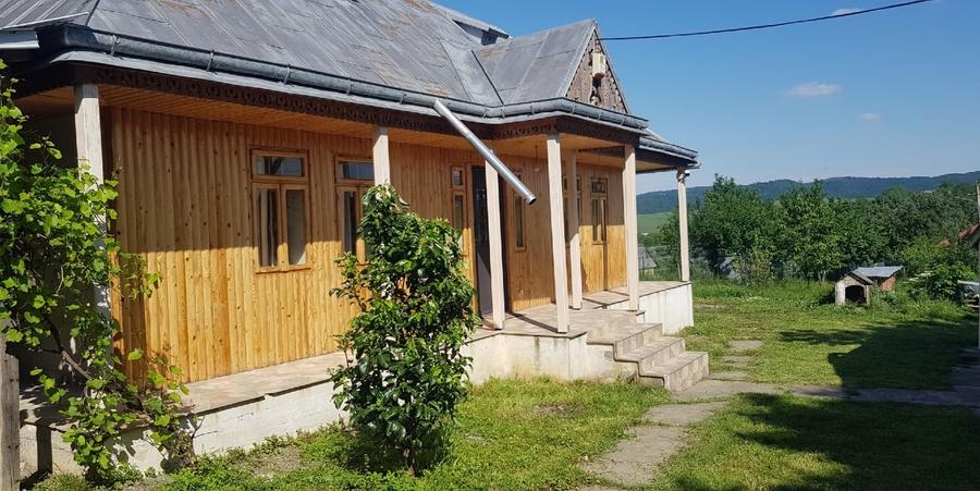 Casă individuală cu 2 camere cu Teren 414 Mp în Ghindăoani