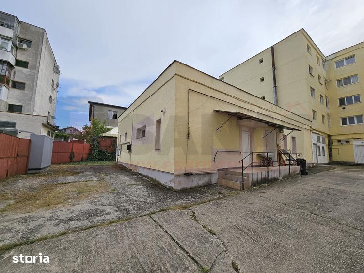 Spațiu comercial, de 180 mp, în Central