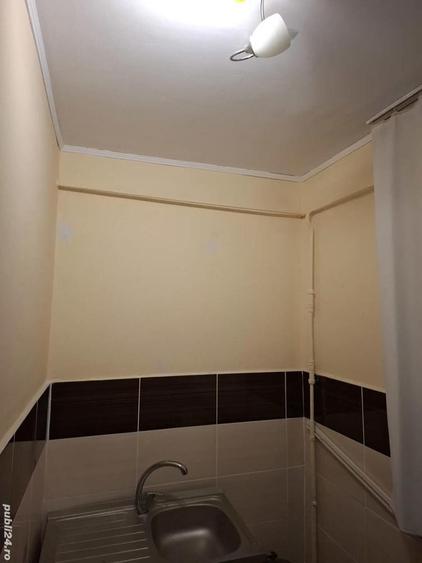 Garsonieră decomandată în Central