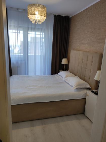 Apartament cu 2 camere decomandat în Craiovei
