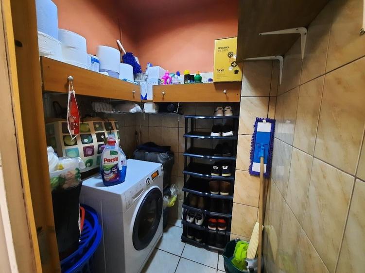 Apartament cu 3 camere decomandat, mobilat în 13 Septembrie
