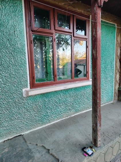 Casă cu 3 camere în Central
