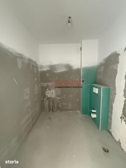 Apartament cu 2 camere decomandat în Apărătorii Patriei — fotografia 1