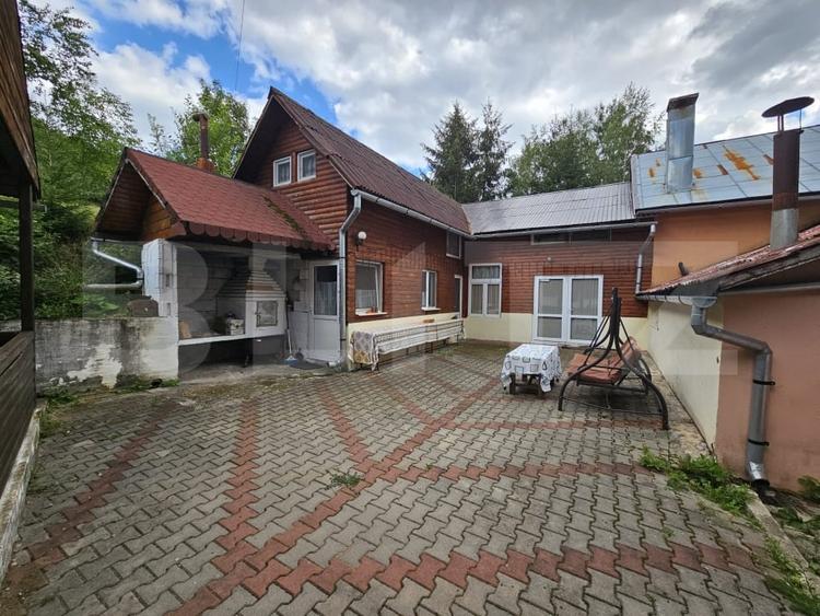 Hotel/Pensiune, de 223 mp, în Botești (Câmpeni)