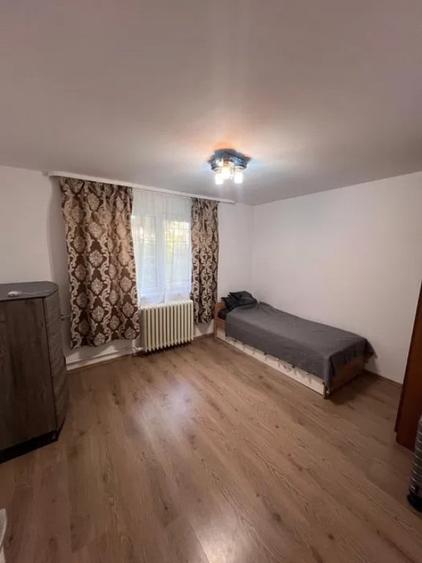 Apartament Cu 2 Camere Decomandate - Parter Zona Marasesti - Oituz - 1