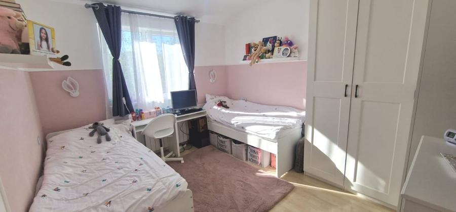 Apartament cu 3 camere decomandat, mobilat în Șelimbăr — fotografia 3