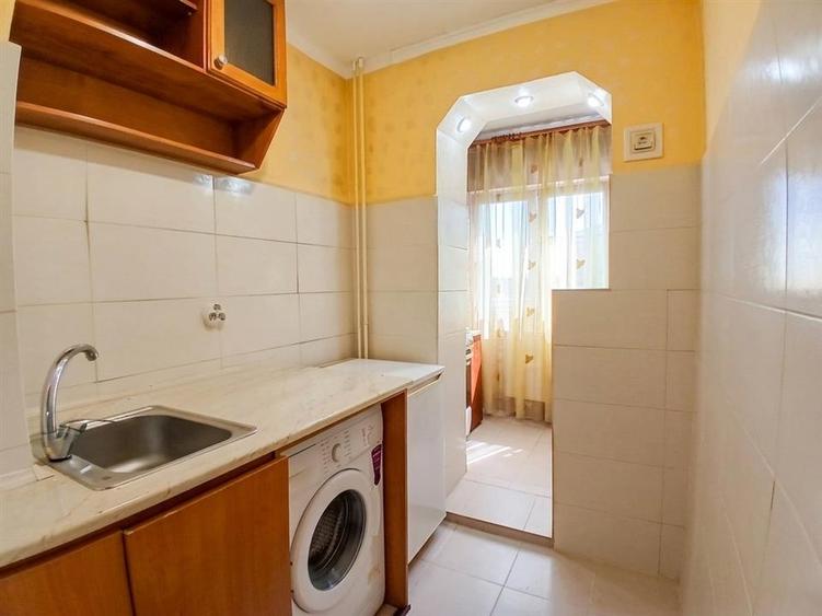 Garsonieră decomandată în Salca