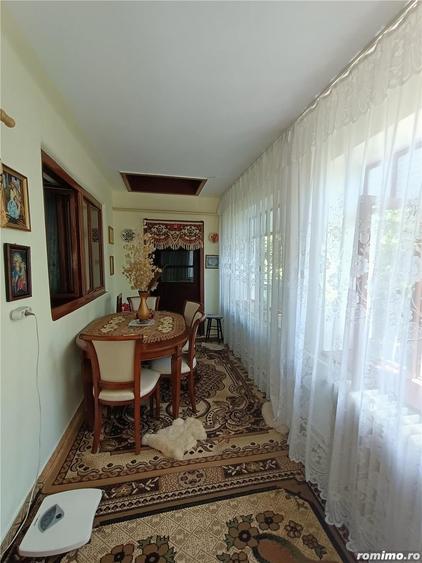 Casă cu 4 camere cu Teren 2200 Mp în Pianu