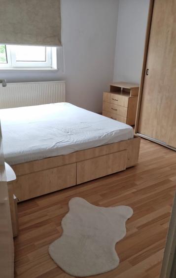 Apartament cu 2 camere decomandat în Soarelui