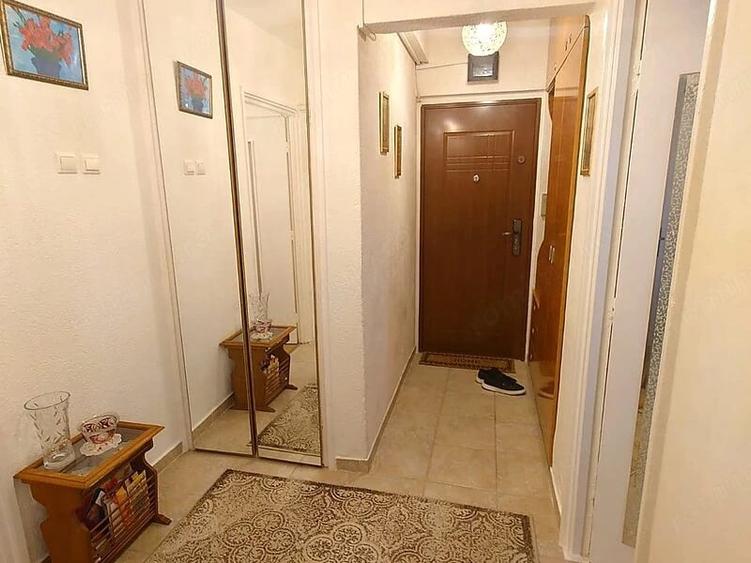 Apartament cu 2 camere decomandat în Cotroceni