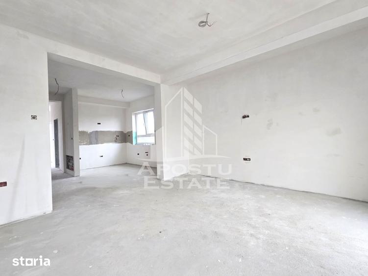 Jumatate de duplex de vanzare, Parter + Etaj, 5 camere si 2 bai, Sag - 12