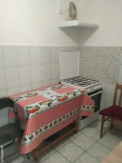 Garsonieră decomandată în Narcisa