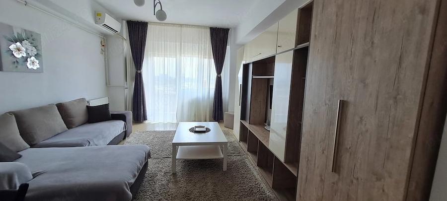 Apartament cu 2 camere semidecomandat în Roșu
