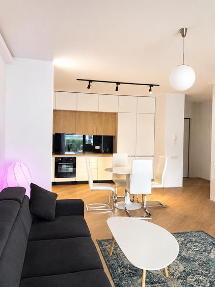 Apartament cu 2 camere semidecomandat în Pipera