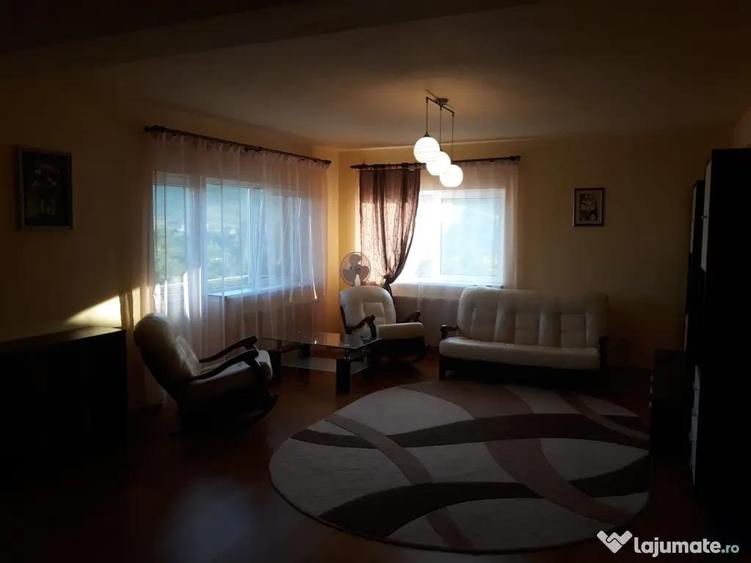 Inchiriez apartament 2 camere - 3